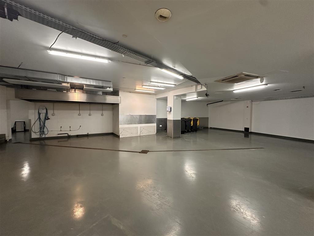 Photo 1 de 10 317 628