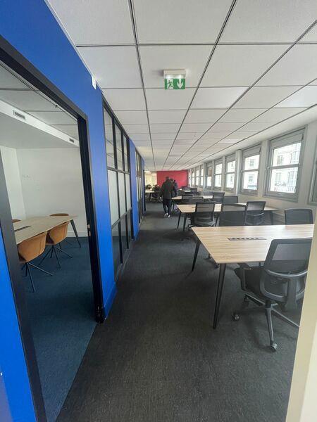 Photo 5 de 5 944 954