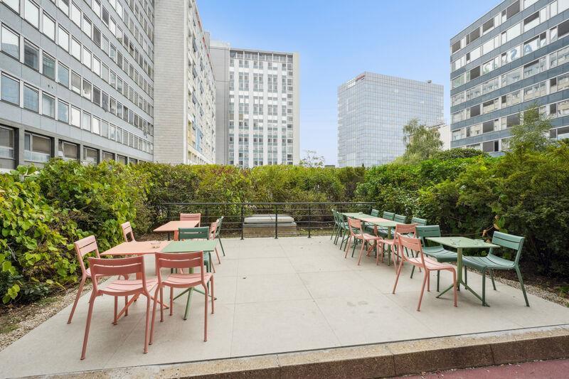 Photo 1 de 10 304 752