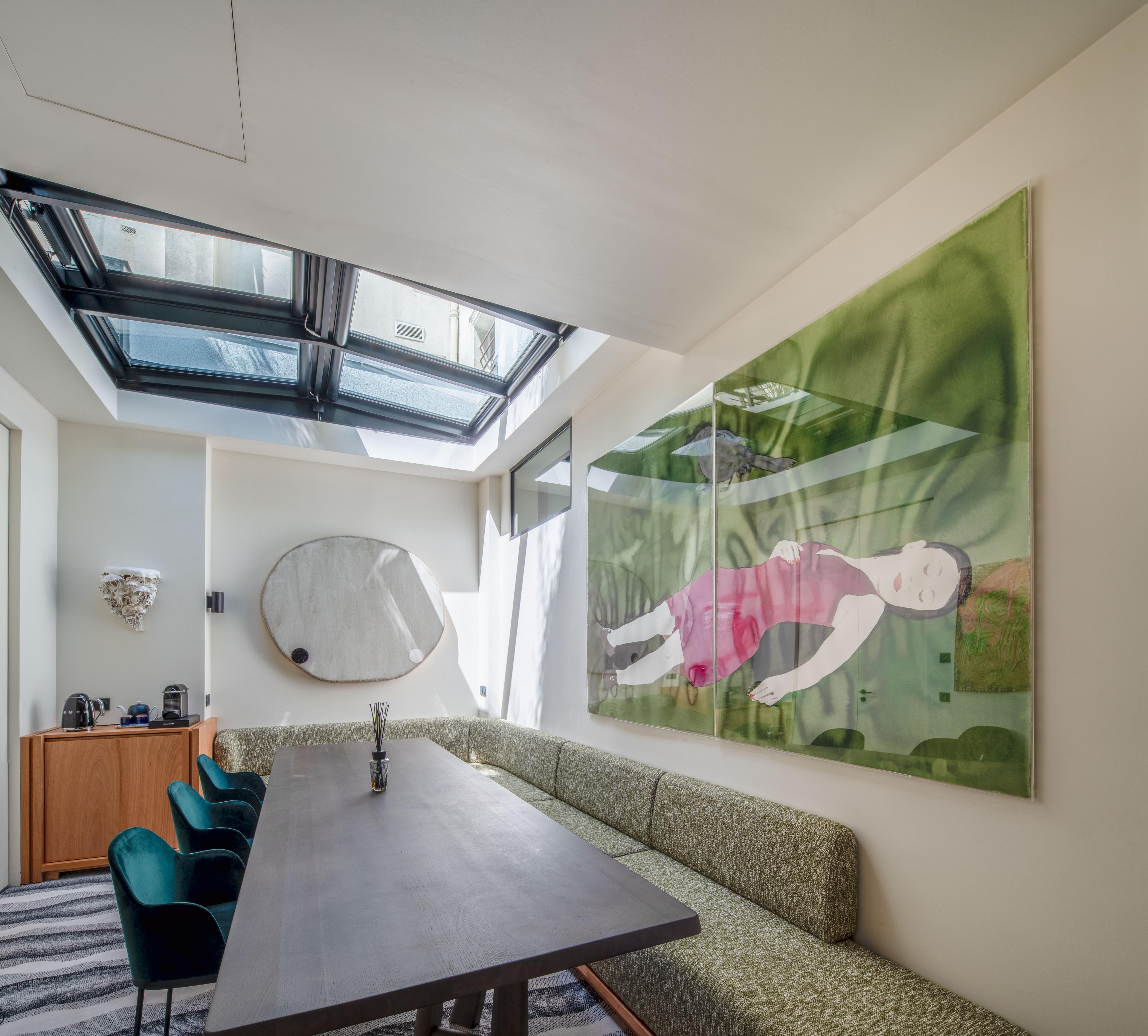 Photo 6 de 10 196 336