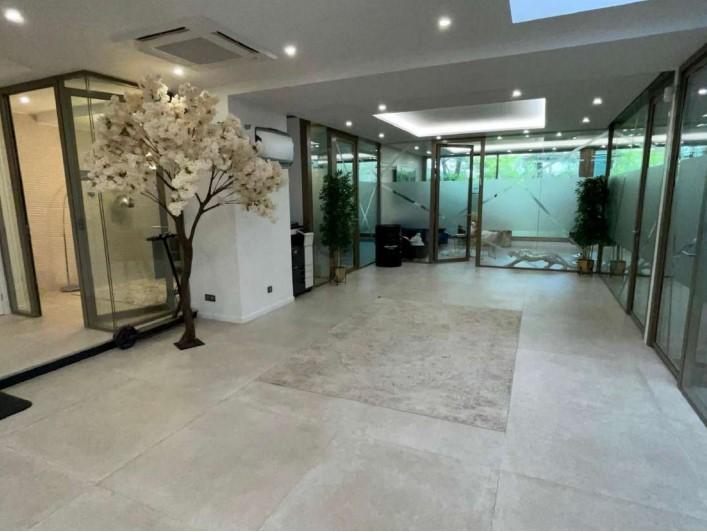 Photo 6 de 10 192 213