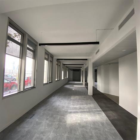 Photo 2 de 10 319 384