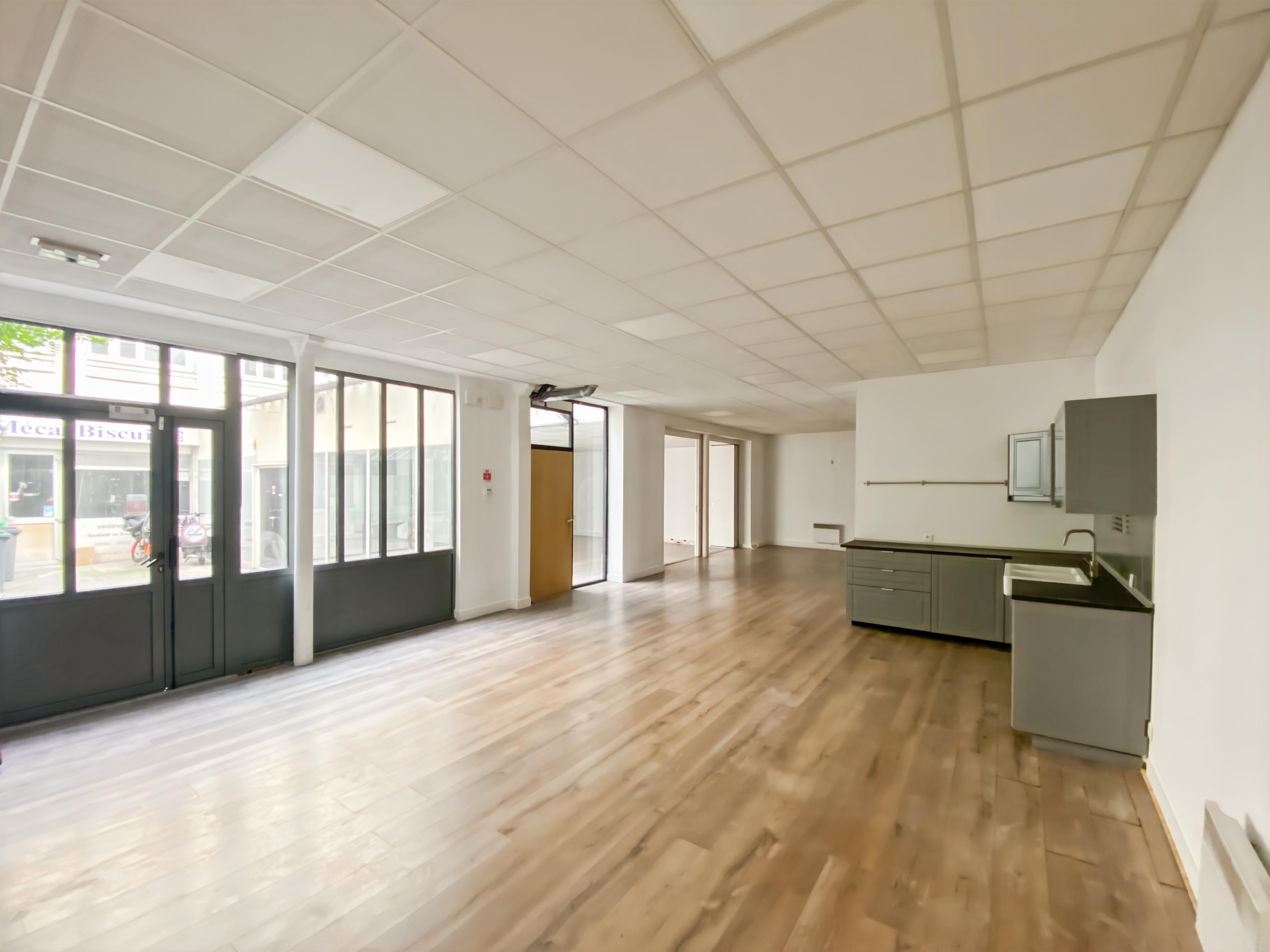 Photo 4 de 6 141 106